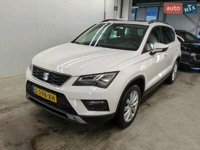 Белый Сеат Ateca, объемом двигателя 1.5 л и пробегом 106 тыс. км за 11100 $, фото 2 на Automoto.ua