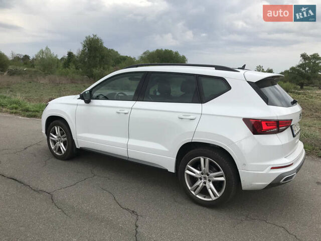 Белый Сеат Ateca, объемом двигателя 1.97 л и пробегом 5 тыс. км за 35500 $, фото 1 на Automoto.ua
