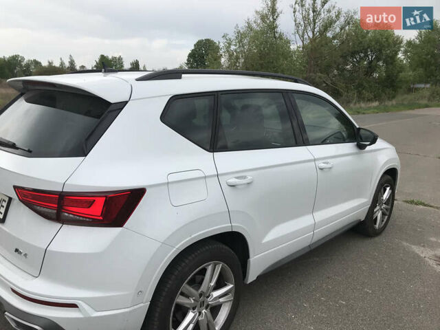 Белый Сеат Ateca, объемом двигателя 1.97 л и пробегом 5 тыс. км за 35500 $, фото 2 на Automoto.ua