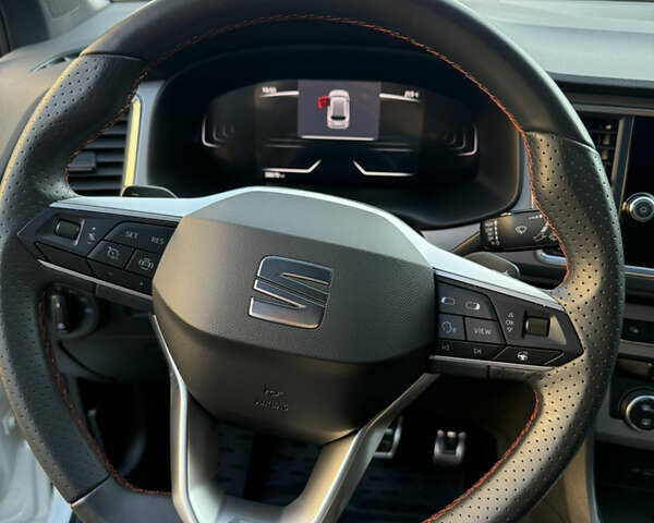 Белый Сеат Ateca, объемом двигателя 1.97 л и пробегом 38 тыс. км за 34200 $, фото 23 на Automoto.ua