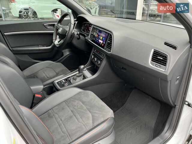 Белый Сеат Ateca, объемом двигателя 1.97 л и пробегом 9 тыс. км за 36128 $, фото 18 на Automoto.ua