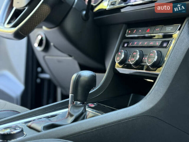 Черный Сеат Ateca, объемом двигателя 1.97 л и пробегом 231 тыс. км за 18750 $, фото 80 на Automoto.ua
