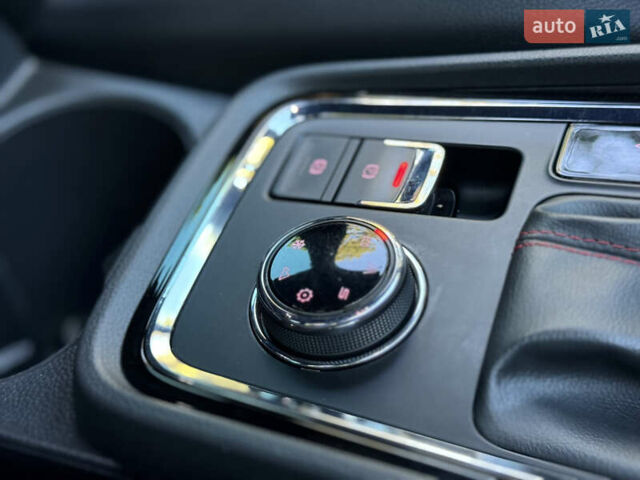 Черный Сеат Ateca, объемом двигателя 1.97 л и пробегом 231 тыс. км за 18750 $, фото 39 на Automoto.ua