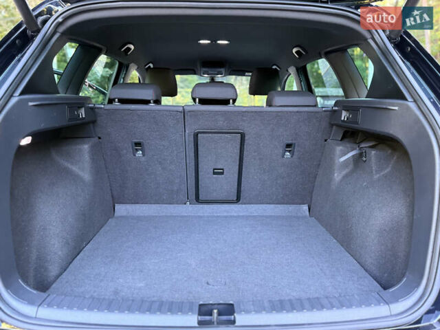 Черный Сеат Ateca, объемом двигателя 1.97 л и пробегом 231 тыс. км за 18750 $, фото 84 на Automoto.ua