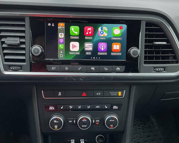 Черный Сеат Ateca, объемом двигателя 1.5 л и пробегом 74 тыс. км за 25000 $, фото 4 на Automoto.ua