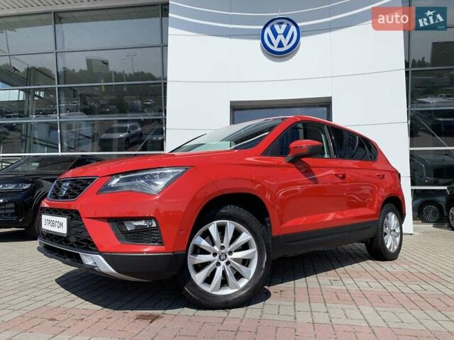 Красный Сеат Ateca, объемом двигателя 1.4 л и пробегом 101 тыс. км за 16700 $, фото 2 на Automoto.ua