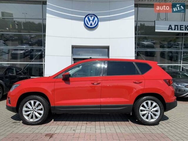 Красный Сеат Ateca, объемом двигателя 1.4 л и пробегом 101 тыс. км за 16700 $, фото 3 на Automoto.ua