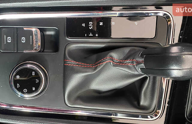 Красный Сеат Ateca, объемом двигателя 2 л и пробегом 184 тыс. км за 24950 $, фото 22 на Automoto.ua