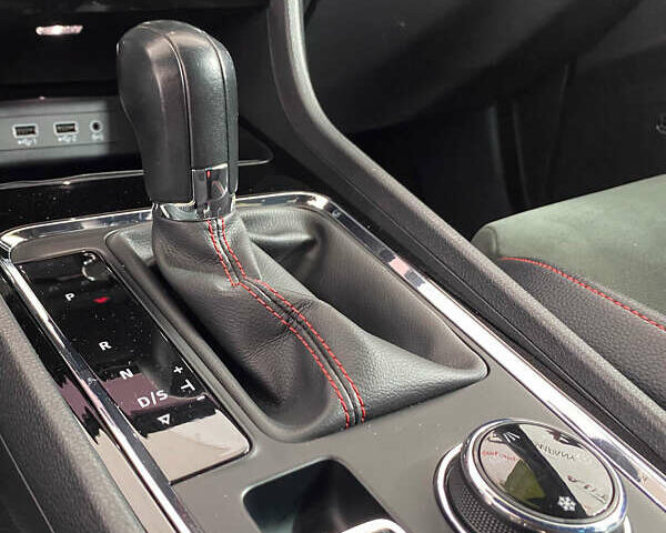 Красный Сеат Ateca, объемом двигателя 2 л и пробегом 184 тыс. км за 24950 $, фото 21 на Automoto.ua