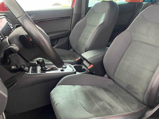 Красный Сеат Ateca, объемом двигателя 2 л и пробегом 184 тыс. км за 24950 $, фото 6 на Automoto.ua