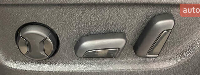 Красный Сеат Ateca, объемом двигателя 2 л и пробегом 184 тыс. км за 24950 $, фото 25 на Automoto.ua