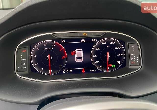 Красный Сеат Ateca, объемом двигателя 1.4 л и пробегом 1 тыс. км за 31076 $, фото 12 на Automoto.ua