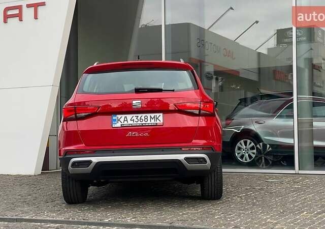 Красный Сеат Ateca, объемом двигателя 1.4 л и пробегом 1 тыс. км за 31076 $, фото 5 на Automoto.ua