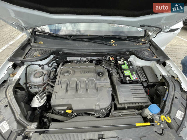 Сеат Ateca, объемом двигателя 1.6 л и пробегом 200 тыс. км за 17400 $, фото 11 на Automoto.ua