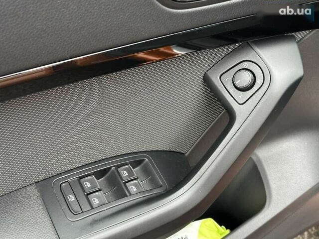 Сеат Ateca, объемом двигателя 1.4 л и пробегом 155 тыс. км за 20990 $, фото 22 на Automoto.ua