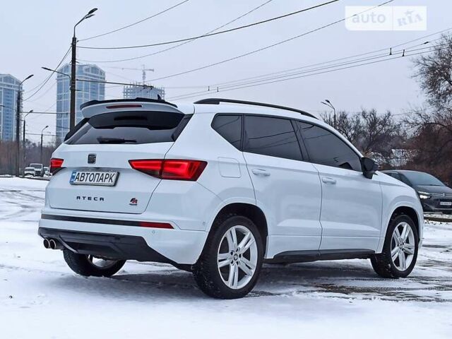 Сеат Ateca, объемом двигателя 1.97 л и пробегом 154 тыс. км за 25200 $, фото 6 на Automoto.ua