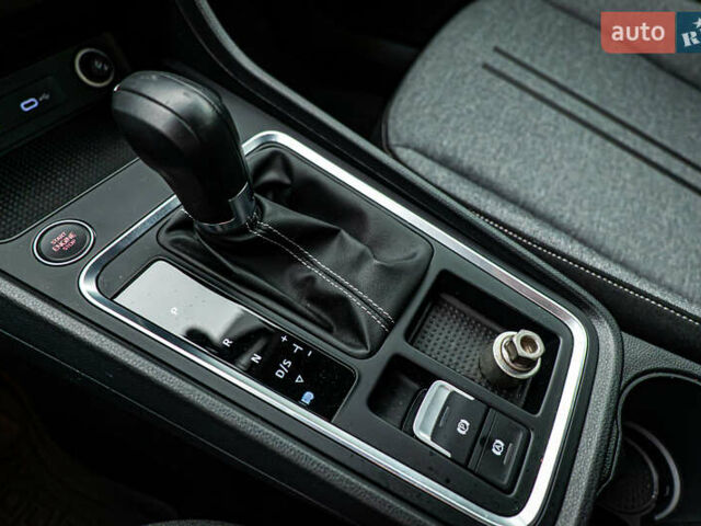 Сеат Ateca, объемом двигателя 1.5 л и пробегом 15 тыс. км за 23045 $, фото 16 на Automoto.ua