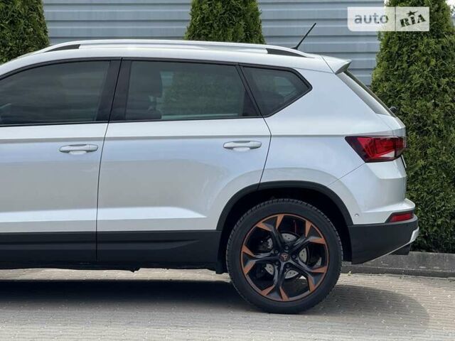 Серый Сеат Ateca, объемом двигателя 1.97 л и пробегом 135 тыс. км за 23490 $, фото 15 на Automoto.ua