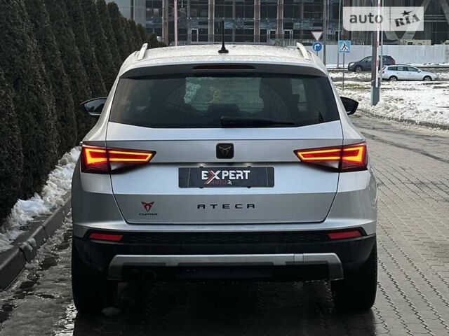 Сірий Сеат Ateca, об'ємом двигуна 1.97 л та пробігом 135 тис. км за 23490 $, фото 11 на Automoto.ua