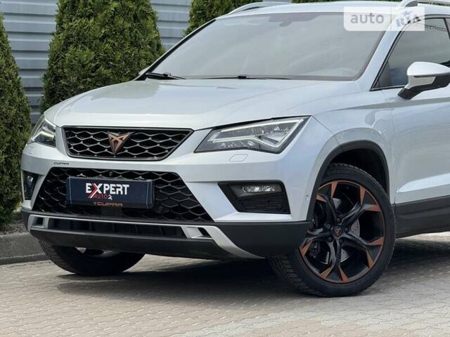 Серый Сеат Ateca, объемом двигателя 1.97 л и пробегом 135 тыс. км за 23490 $, фото 2 на Automoto.ua