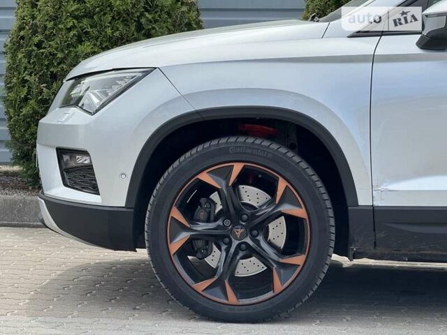 Серый Сеат Ateca, объемом двигателя 1.97 л и пробегом 135 тыс. км за 23490 $, фото 12 на Automoto.ua