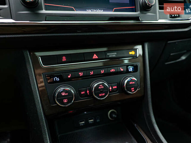 Серый Сеат Ateca, объемом двигателя 1.6 л и пробегом 88 тыс. км за 22953 $, фото 15 на Automoto.ua