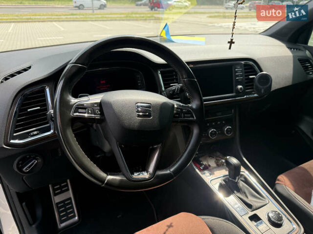 Серый Сеат Ateca, объемом двигателя 1.6 л и пробегом 185 тыс. км за 19500 $, фото 13 на Automoto.ua