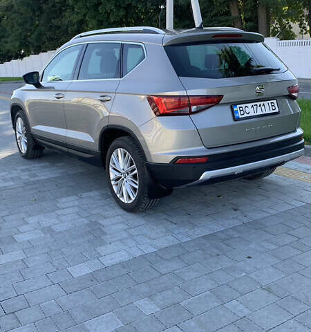 Сірий Сеат Ateca, об'ємом двигуна 1.6 л та пробігом 81 тис. км за 22000 $, фото 2 на Automoto.ua
