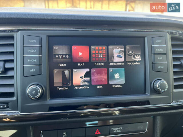 Сірий Сеат Ateca, об'ємом двигуна 1.6 л та пробігом 80 тис. км за 20400 $, фото 35 на Automoto.ua