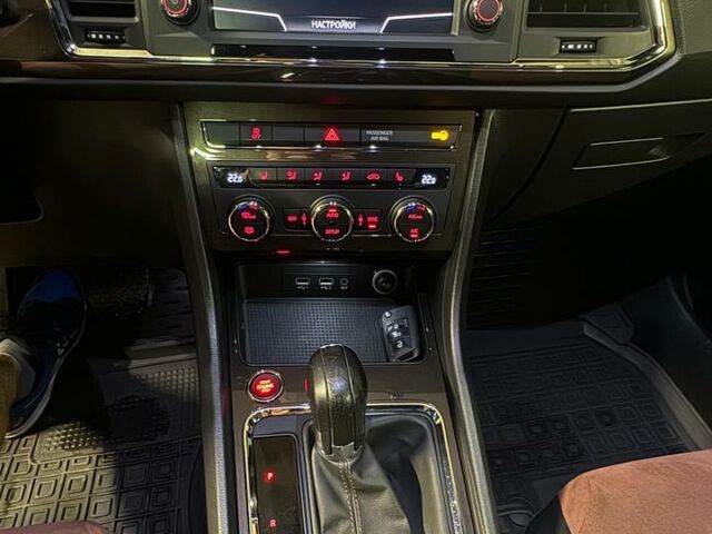 Серый Сеат Ateca, объемом двигателя 1.6 л и пробегом 148 тыс. км за 21500 $, фото 9 на Automoto.ua