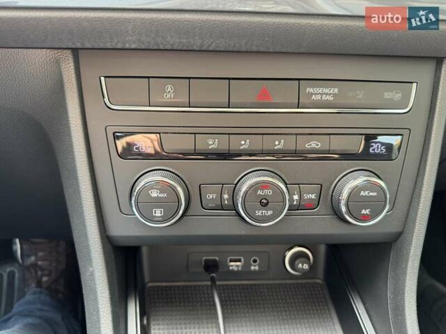 Серый Сеат Ateca, объемом двигателя 1.6 л и пробегом 56 тыс. км за 22500 $, фото 22 на Automoto.ua