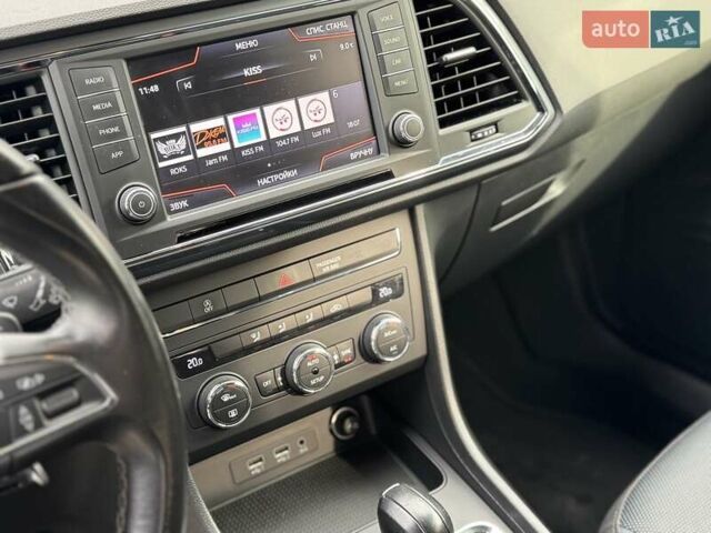 Сірий Сеат Ateca, об'ємом двигуна 1.6 л та пробігом 148 тис. км за 16800 $, фото 7 на Automoto.ua
