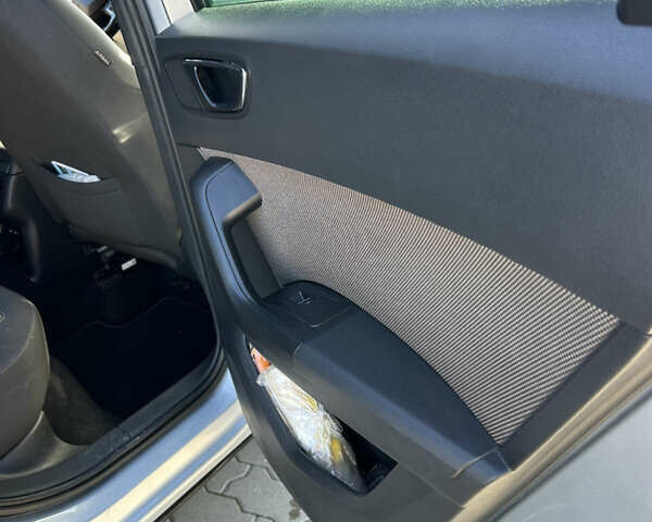 Серый Сеат Ateca, объемом двигателя 1.6 л и пробегом 205 тыс. км за 16500 $, фото 19 на Automoto.ua