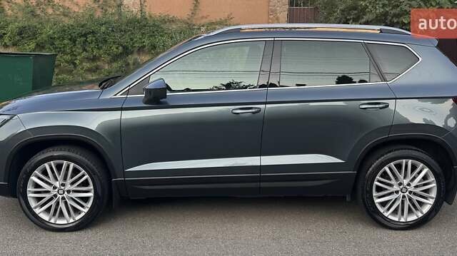 Серый Сеат Ateca, объемом двигателя 1.6 л и пробегом 114 тыс. км за 21500 $, фото 4 на Automoto.ua