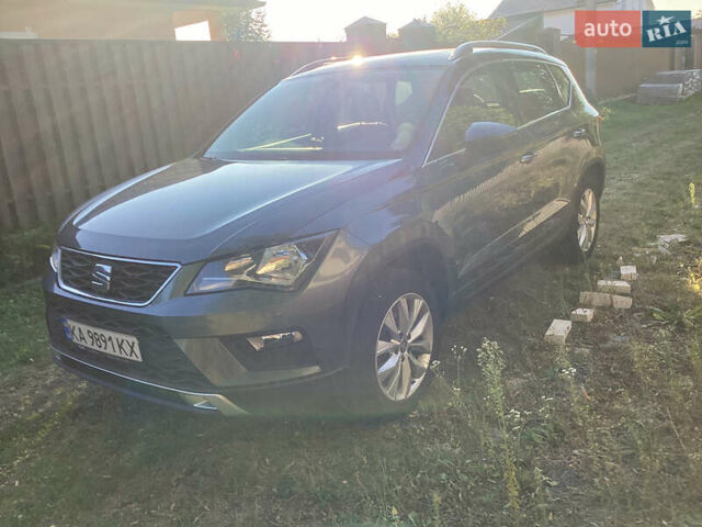 Серый Сеат Ateca, объемом двигателя 1.6 л и пробегом 62 тыс. км за 23500 $, фото 1 на Automoto.ua