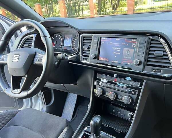 Сірий Сеат Ateca, об'ємом двигуна 1.97 л та пробігом 175 тис. км за 21999 $, фото 14 на Automoto.ua