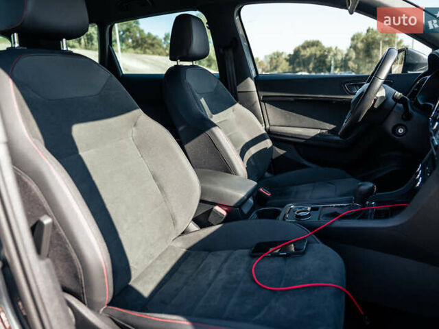 Серый Сеат Ateca, объемом двигателя 1.97 л и пробегом 154 тыс. км за 23900 $, фото 50 на Automoto.ua