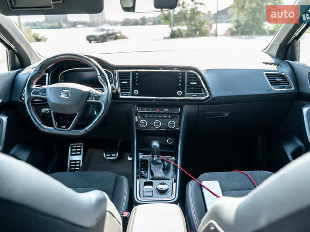 Серый Сеат Ateca, объемом двигателя 1.97 л и пробегом 154 тыс. км за 23900 $, фото 39 на Automoto.ua