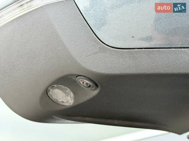Серый Сеат Ateca, объемом двигателя 1.97 л и пробегом 208 тыс. км за 23700 $, фото 12 на Automoto.ua