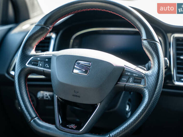 Серый Сеат Ateca, объемом двигателя 1.97 л и пробегом 154 тыс. км за 23900 $, фото 41 на Automoto.ua