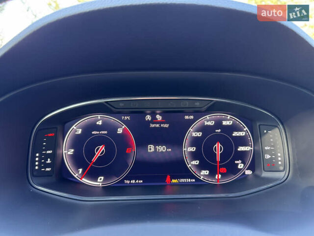 Серый Сеат Ateca, объемом двигателя 1.97 л и пробегом 120 тыс. км за 22990 $, фото 38 на Automoto.ua