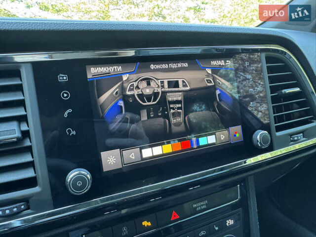 Серый Сеат Ateca, объемом двигателя 1.97 л и пробегом 120 тыс. км за 22990 $, фото 33 на Automoto.ua