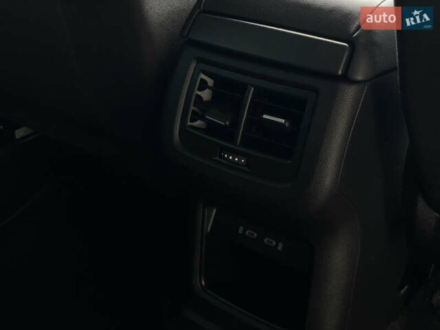 Серый Сеат Ateca, объемом двигателя 2 л и пробегом 140 тыс. км за 23999 $, фото 33 на Automoto.ua
