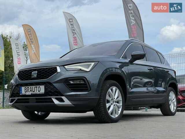 Серый Сеат Ateca, объемом двигателя 2 л и пробегом 140 тыс. км за 23999 $, фото 2 на Automoto.ua