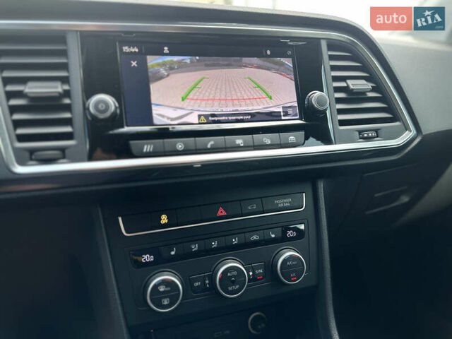 Серый Сеат Ateca, объемом двигателя 1.5 л и пробегом 61 тыс. км за 22000 $, фото 15 на Automoto.ua