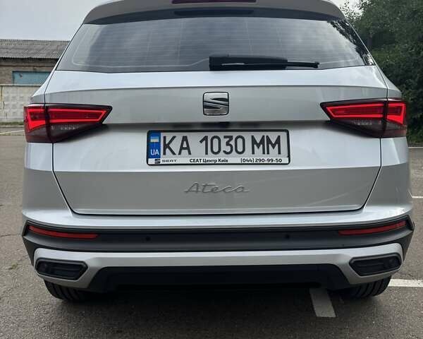Сірий Сеат Ateca, об'ємом двигуна 1.4 л та пробігом 31 тис. км за 29000 $, фото 4 на Automoto.ua