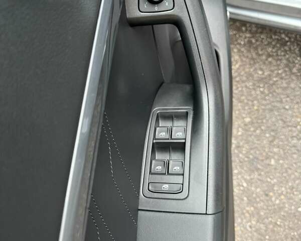 Серый Сеат Ateca, объемом двигателя 1.4 л и пробегом 31 тыс. км за 29500 $, фото 13 на Automoto.ua