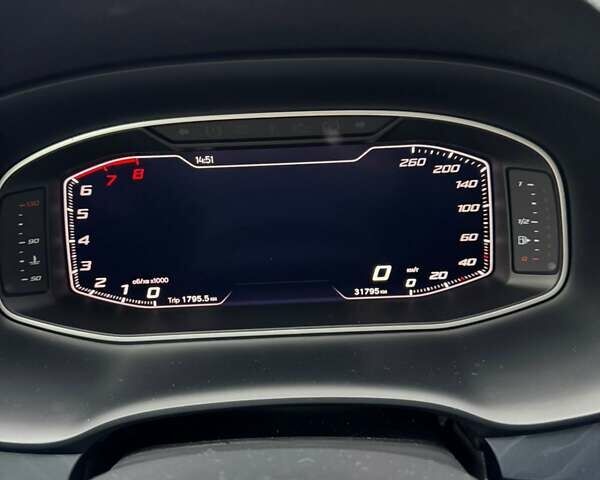 Серый Сеат Ateca, объемом двигателя 1.4 л и пробегом 31 тыс. км за 29500 $, фото 17 на Automoto.ua