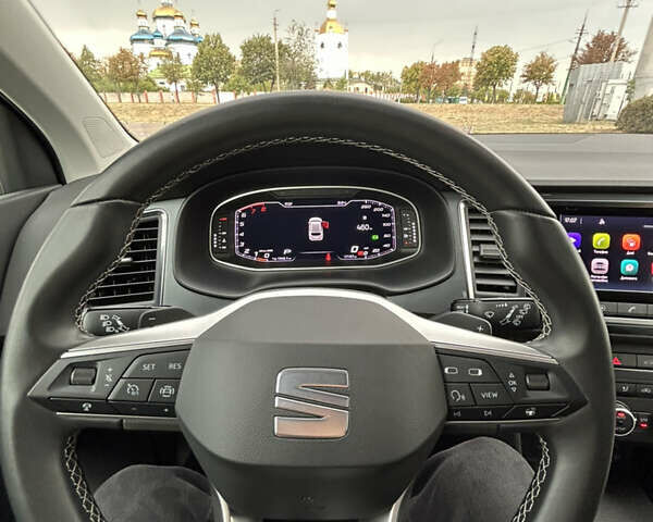 Сірий Сеат Ateca, об'ємом двигуна 1.4 л та пробігом 17 тис. км за 28500 $, фото 6 на Automoto.ua