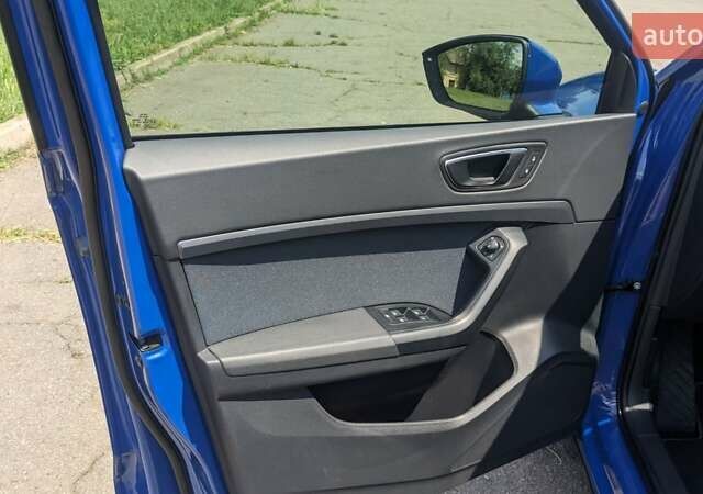 Сеат Ateca 2018 в Кривом Роге на Automoto.ua Синий Сеат Ateca, объемом двигателя 1.4 л и пробегом 72 тыс. км за 19200 $, фото 21 на Automoto.ua